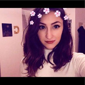 Meet your Posher, Cassie